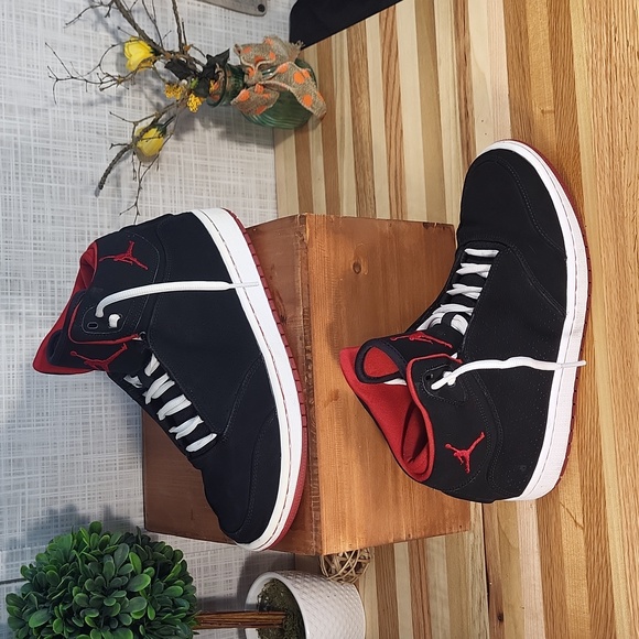 Nike Air Jordan 1st flight Premium, Mid, Black Red, Basketball Shoes - Picture 1 of 5